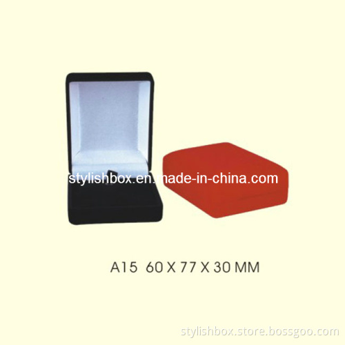 Square Black and Red Velvet Jewelry Box (A15)